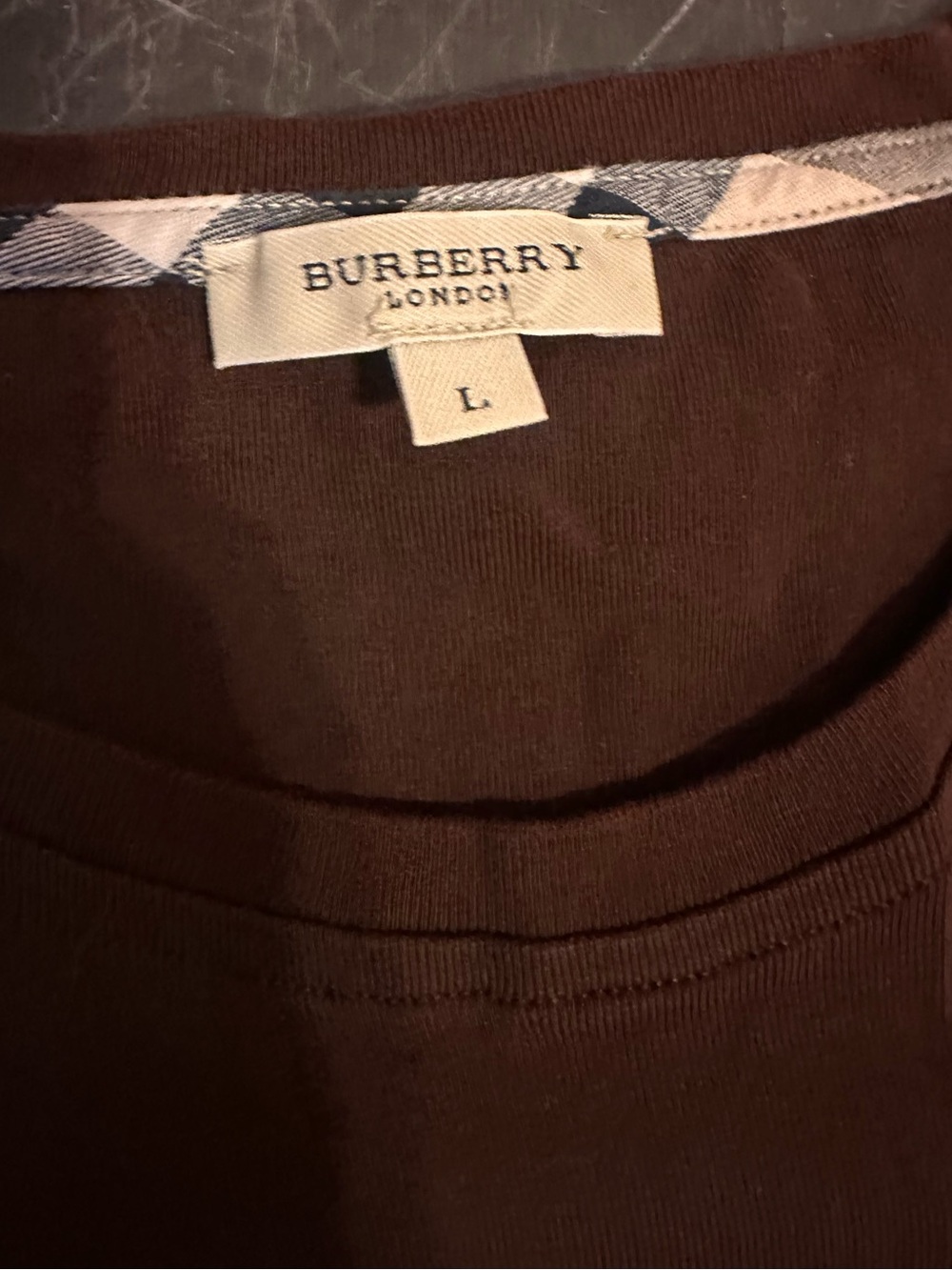Burberry Brown Short-Sleeve Crewneck T-Shirt with Embroidered Crest - Picture 3 of 3